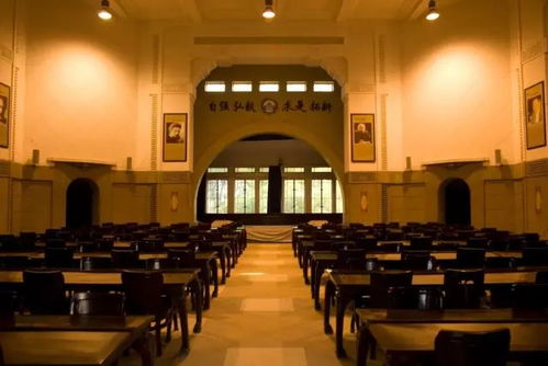 中國最美的20所高校圖書館,以后旅游就逛圖書館了